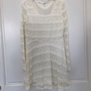 White lace dress (Forever 21)